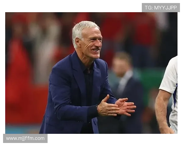 德尚主帅调整战术，法兰西球队迎来稳健防守与灵活进攻的新篇章。