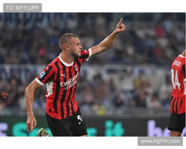 加拉塔萨雷转会策略分析：聚焦年轻天才，重塑球队未来趋势