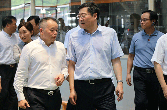 省委书记杜家毫参观JN江南体育官方网站
智能制造（邵阳）有限公司